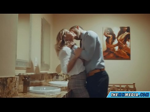 ❤️ Döşlü sarışın sizi ictimai tualetdə aldatdıqda ️❌ Sikişmə bizdə az.hentaisun.ru
